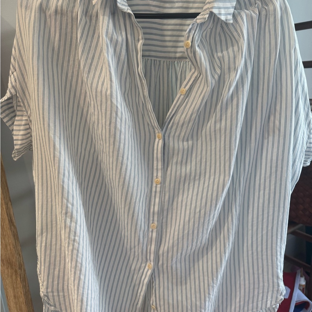 Madewell Blue and White Striped Button-Down Shirt